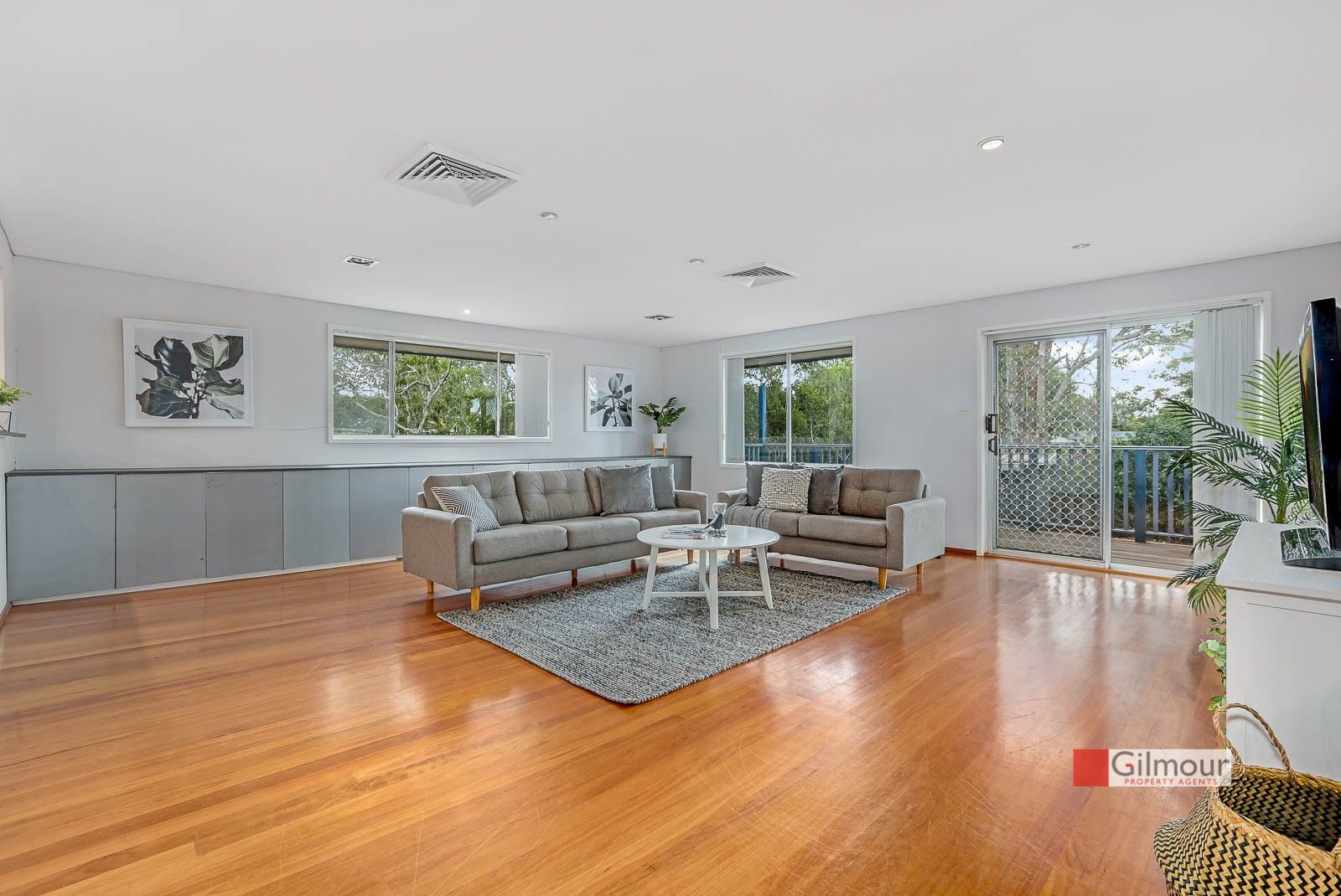 15 Turner Avenue, Baulkham Hills NSW 2153, Image 2