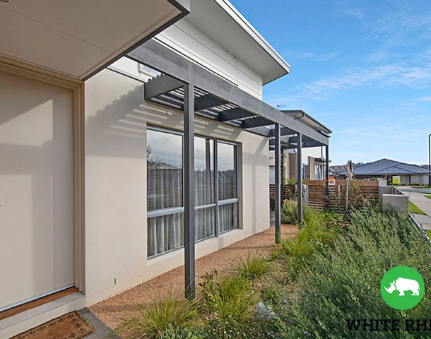 2 Griffiths Link, Googong NSW 2620