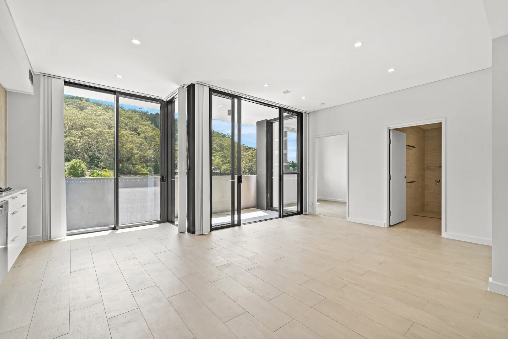 Additional image 2 of 705/8 St George Street, Gosford NSW 2250