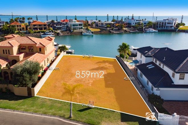 Picture of 7 Marram Court, RABY BAY QLD 4163