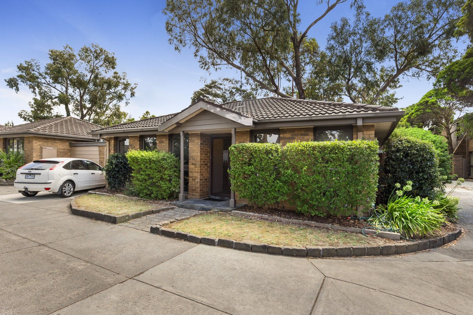2 bedrooms Apartment / Unit / Flat in 6/284 Barkers Road HAWTHORN VIC, 3122