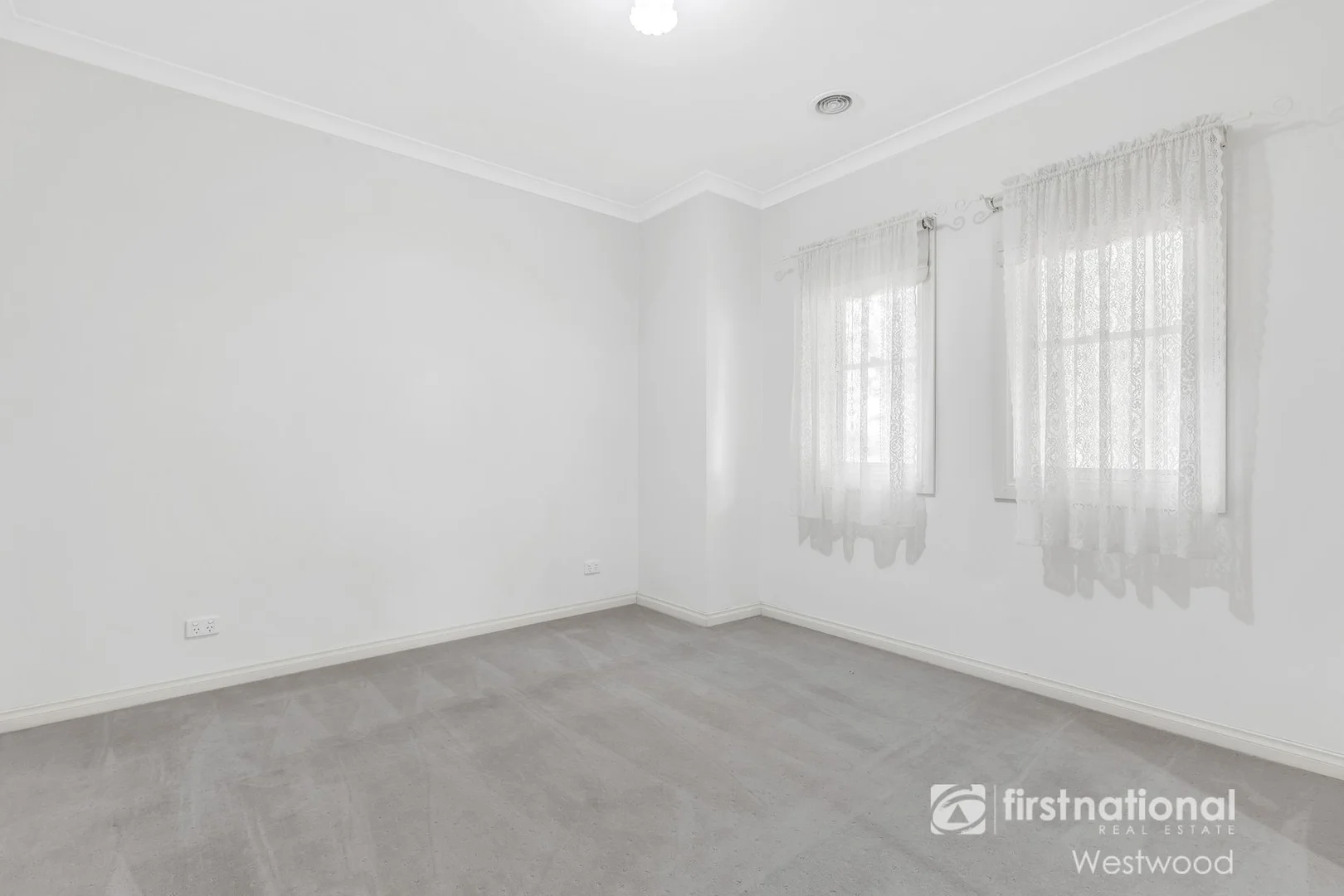 Additional image 8 of 1/105 Hogans Road, Hoppers Crossing VIC 3029