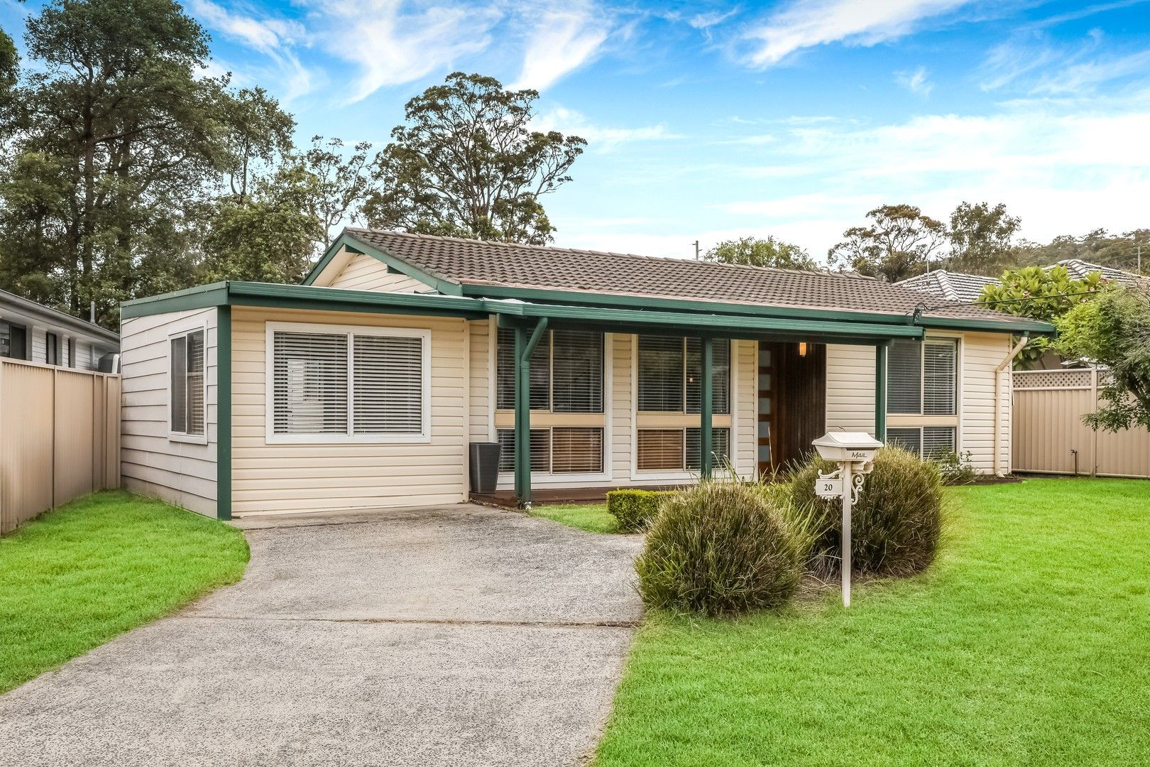 20 Sunshine Drive, Point Clare NSW 2250, Image 0