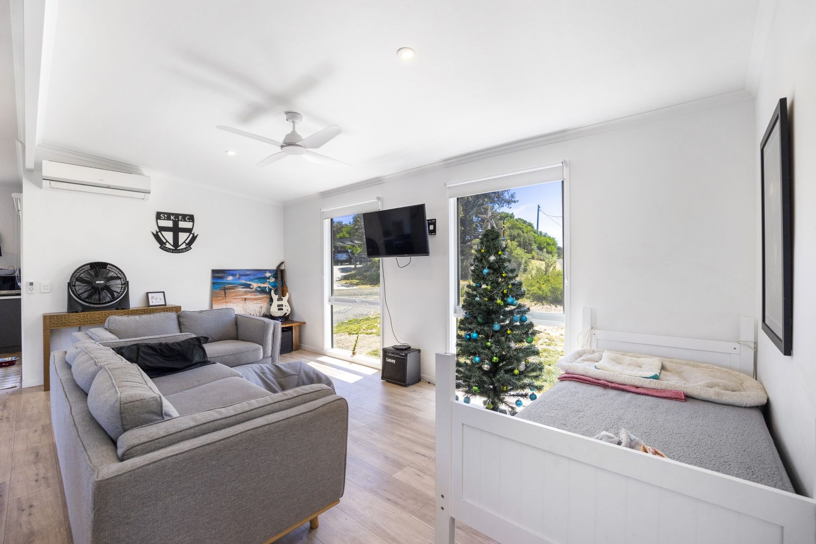 16 Condon Crescent, Venus Bay VIC 3956, Image 2