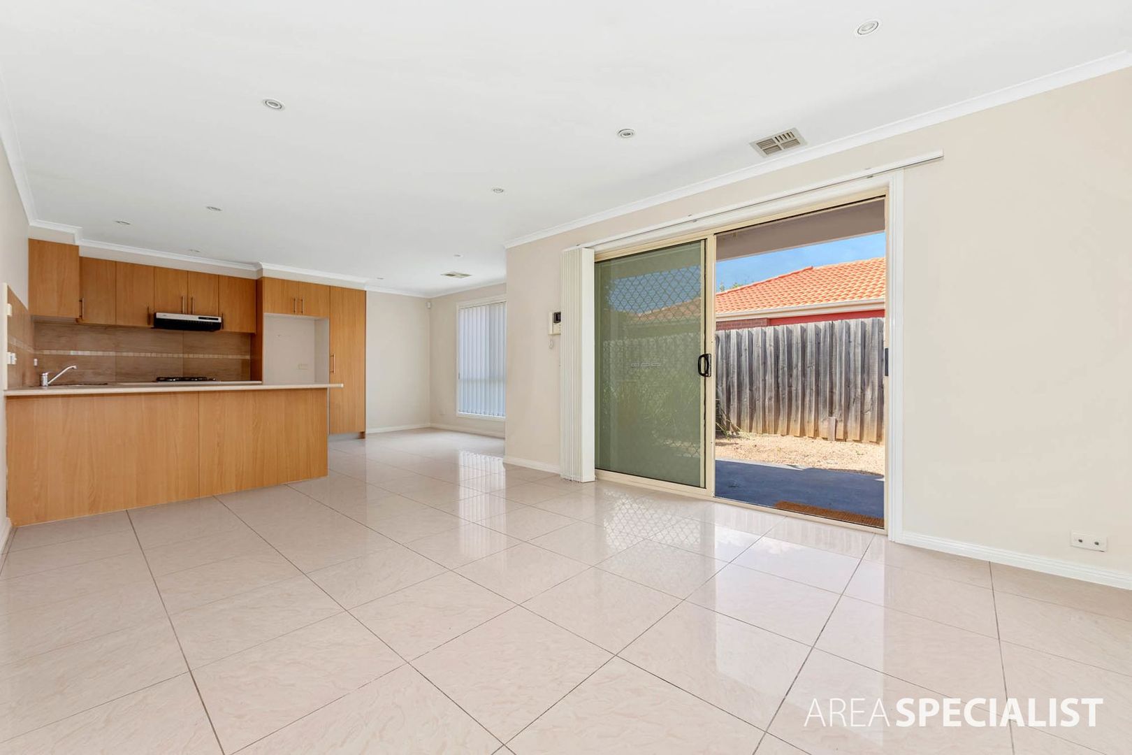 2/6 Sayvel Close, Hillside VIC 3037, Image 1