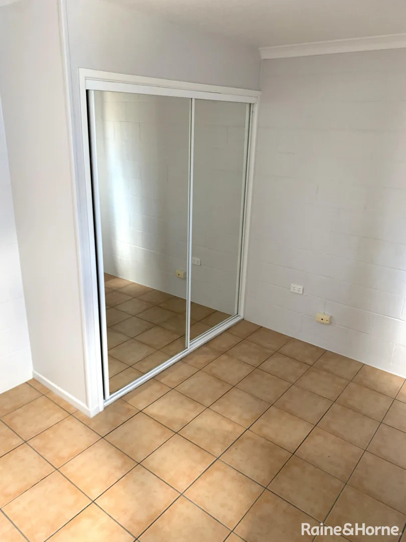 Additional image 7 of 4/29 Off Street, Gladstone Central QLD 4680