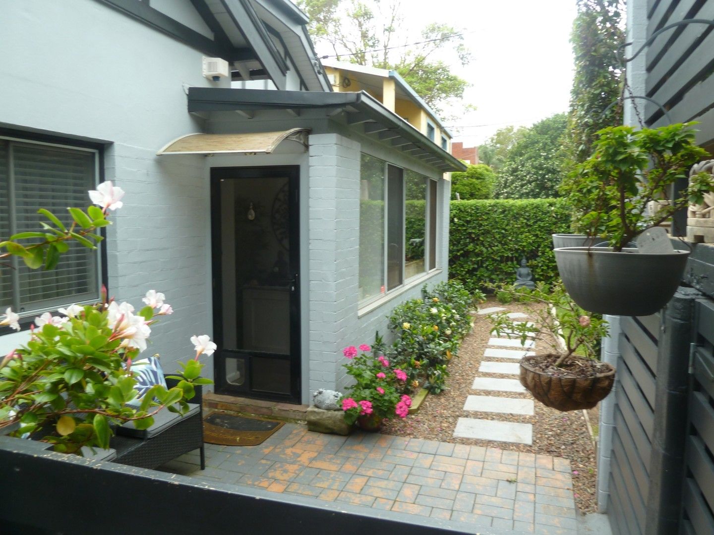 1 bedrooms Apartment / Unit / Flat in 242 Sydney Road FAIRLIGHT NSW, 2094