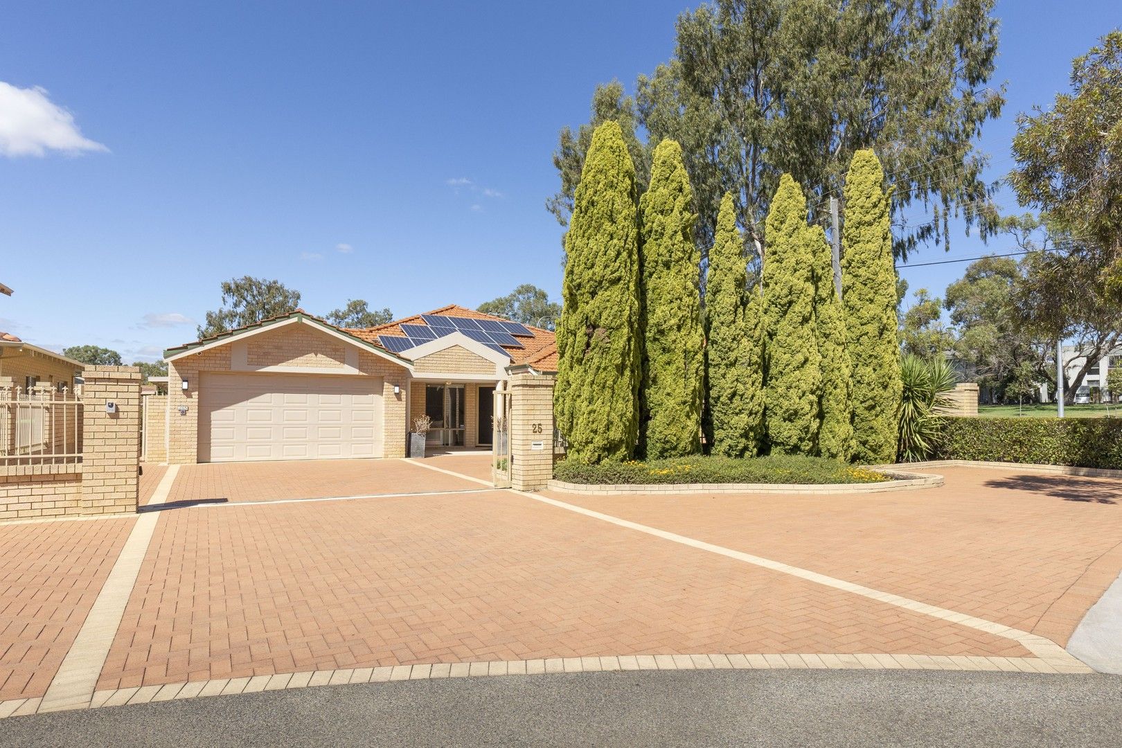 25 Halcyon Way, Churchlands WA 6018, Image 0