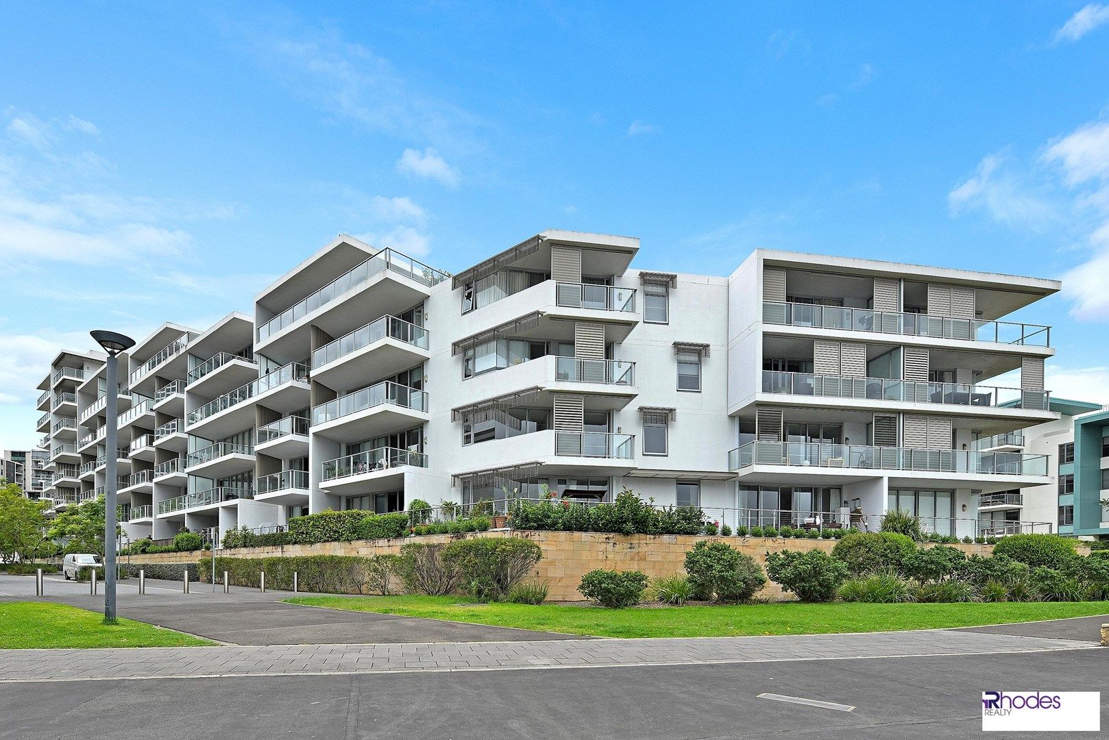 2 bedrooms Apartment / Unit / Flat in 103/7 Sevier Avenue RHODES NSW, 2138