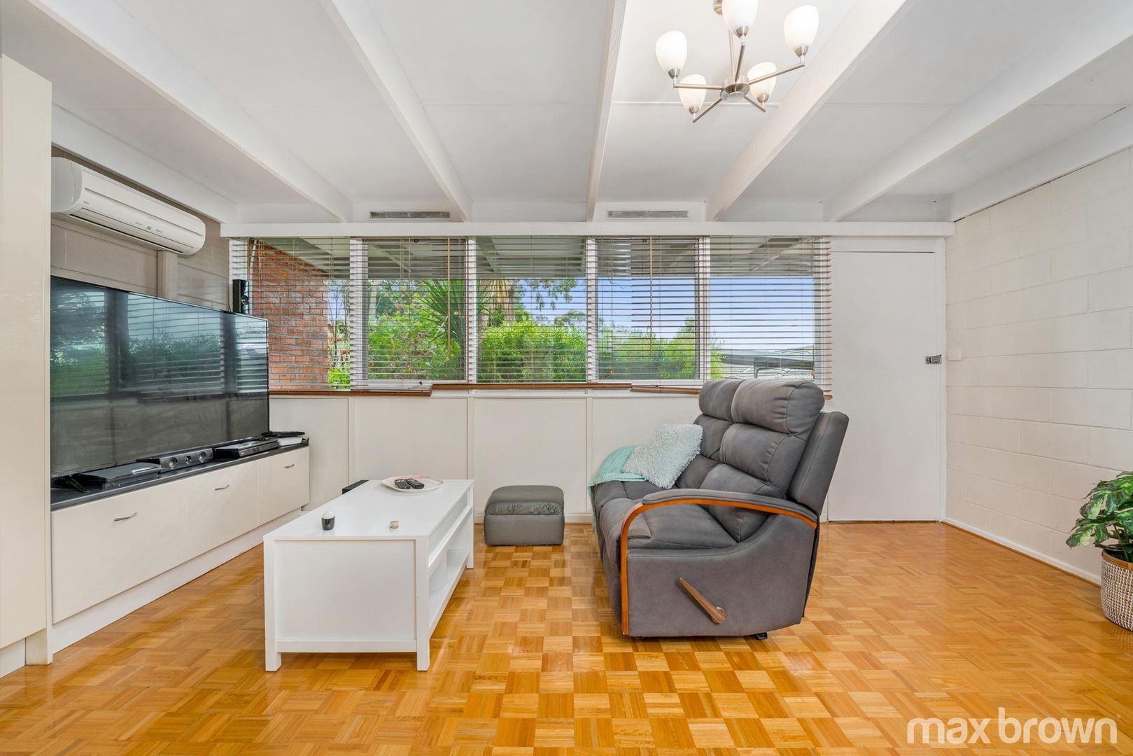 4/22 Leith Road, Montrose VIC 3765, Image 2