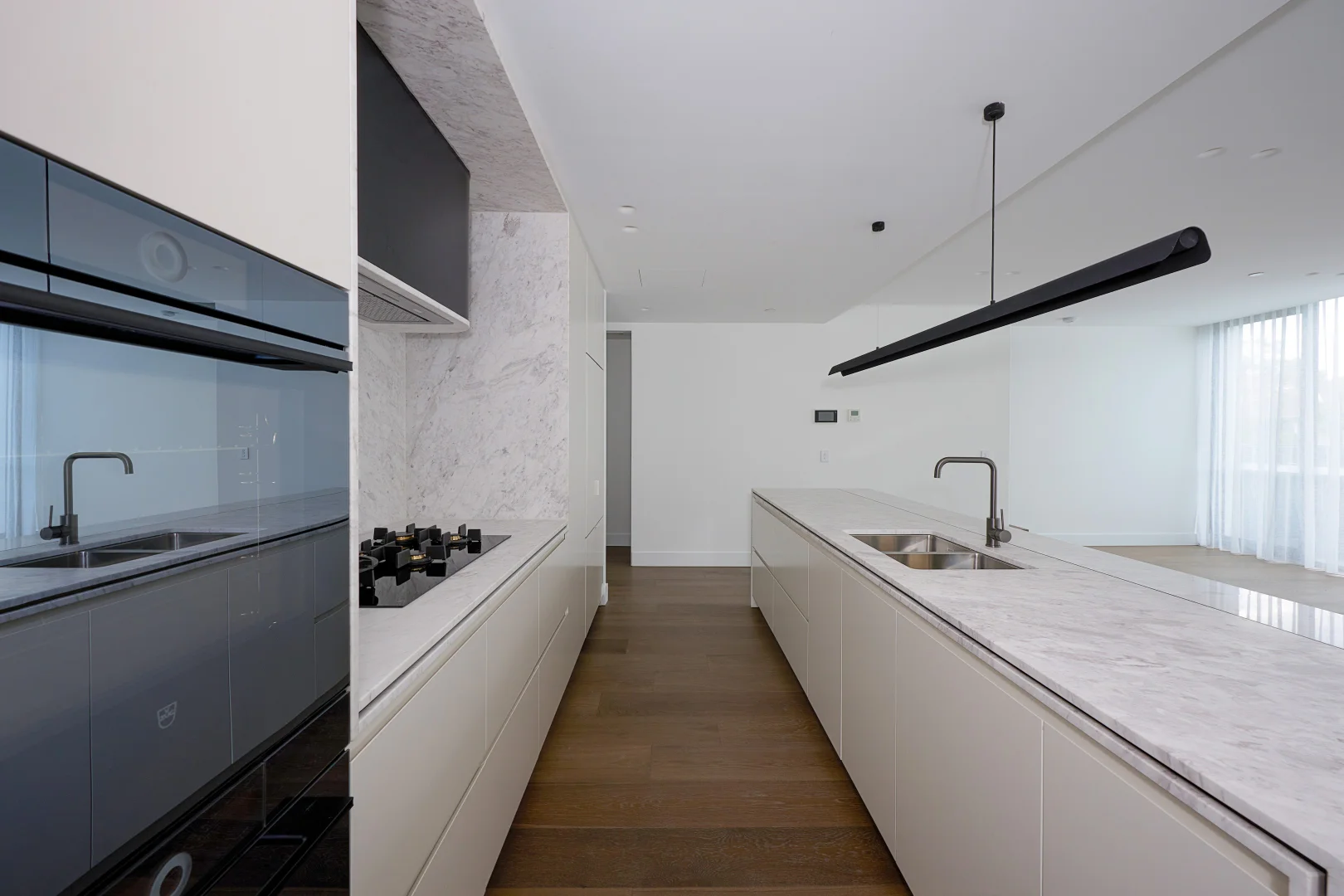 Additional image 4 of 2/82 Holyrood Street, Hampton VIC 3188