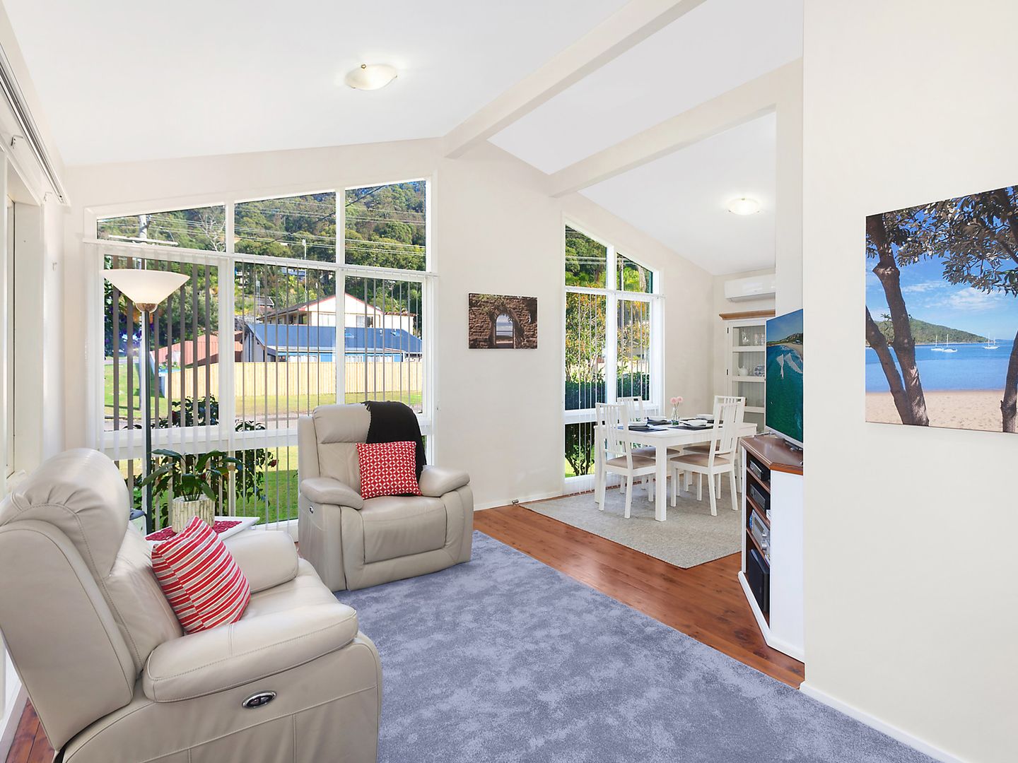 43 Blue Waters Parade, Tascott NSW 2250, Image 2