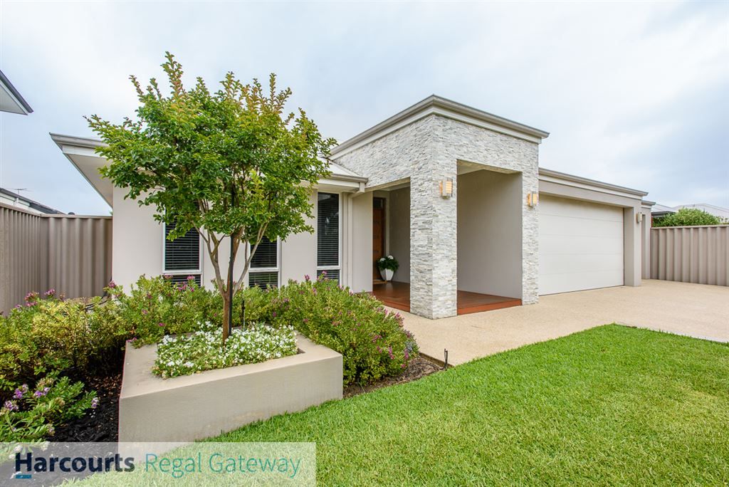 27 Blue Mountain Cir, Aubin Grove WA 6164, Image 1