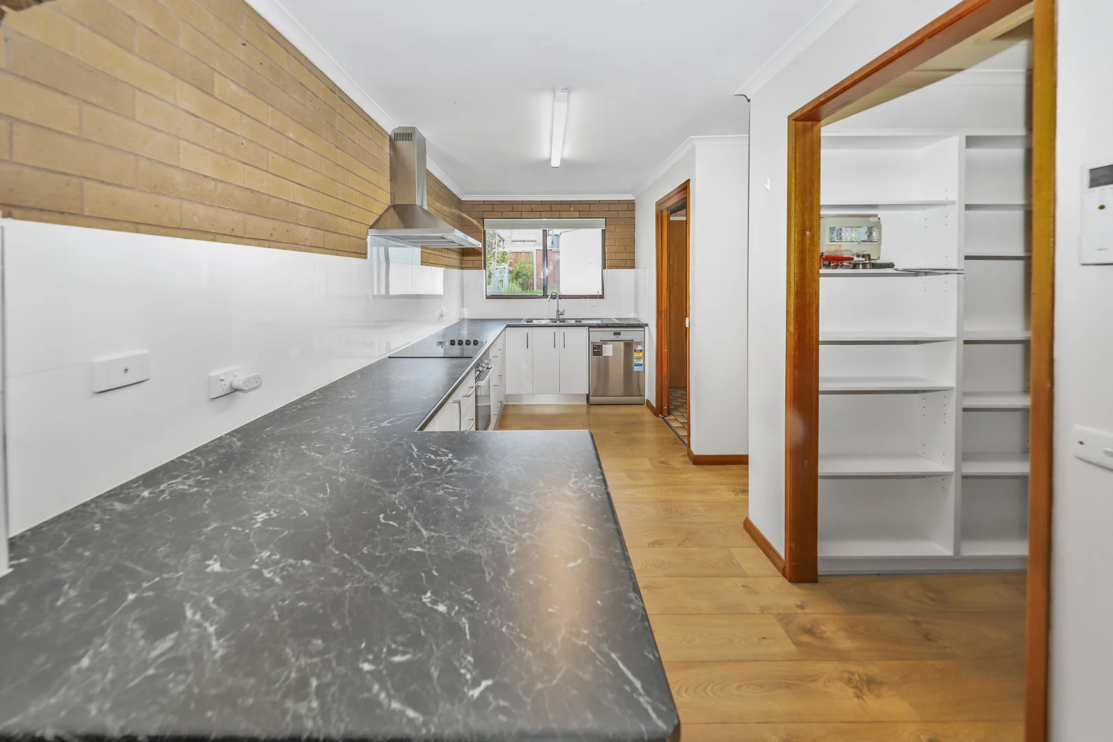 Additional image 6 of 2/7 Mangaroo Avenue, Tumut NSW 2720