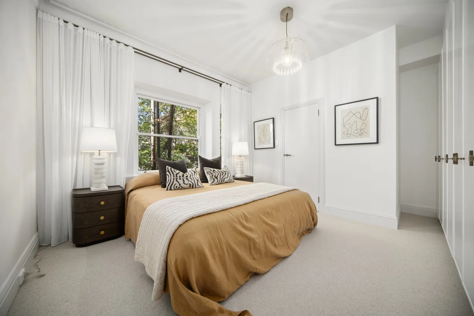 FULLY REFURBISHED, READY TO OCCUPY, Woollahra