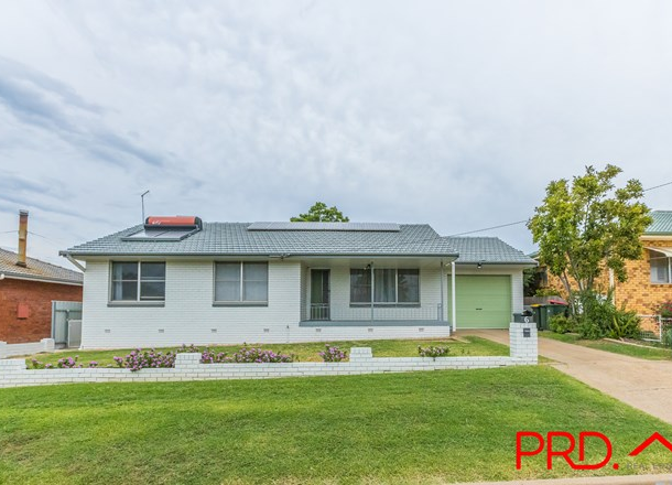 6 Oak Street, South Tamworth NSW 2340