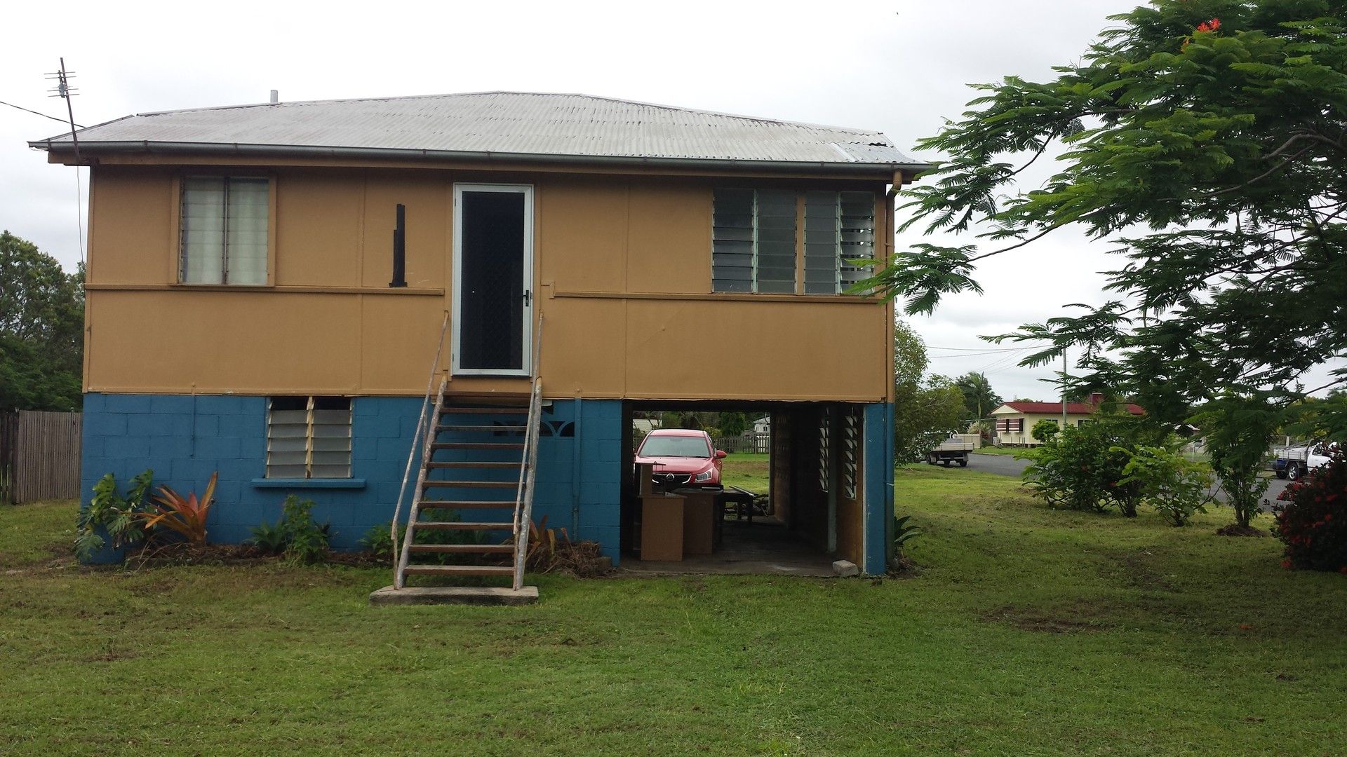 2 bedrooms House in 56 Anzac Road PROSERPINE QLD, 4800