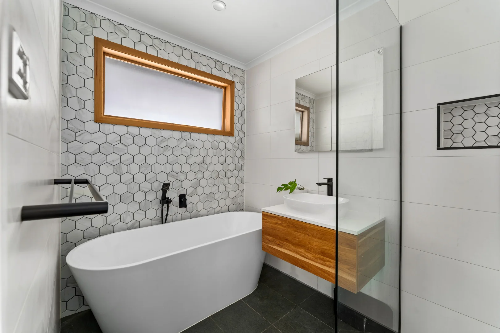 Additional image 12 of 7 Stanbury Court, Sunshine West VIC 3020