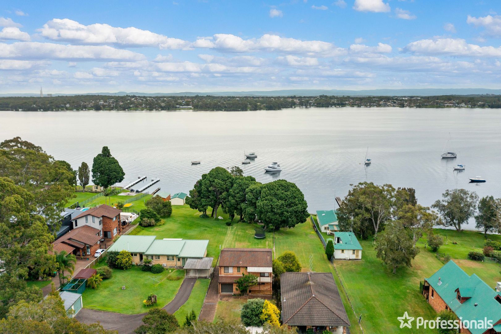 90 Government Road, Nords Wharf Property History & Address Research