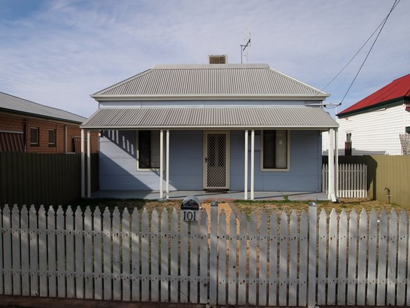 101 Patton Street, Broken Hill NSW 2880