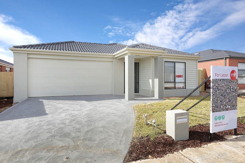 6 Hinkler Crescent, Brookfield VIC 3338