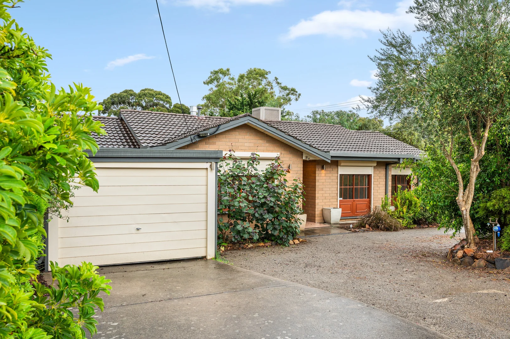 Additional image 2 of 9 Barrdickson Crescent, Happy Valley SA 5159