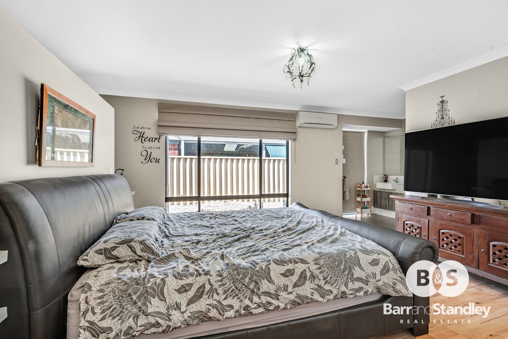 15 Glenelg Drive, Millbridge WA 6232, Image 2