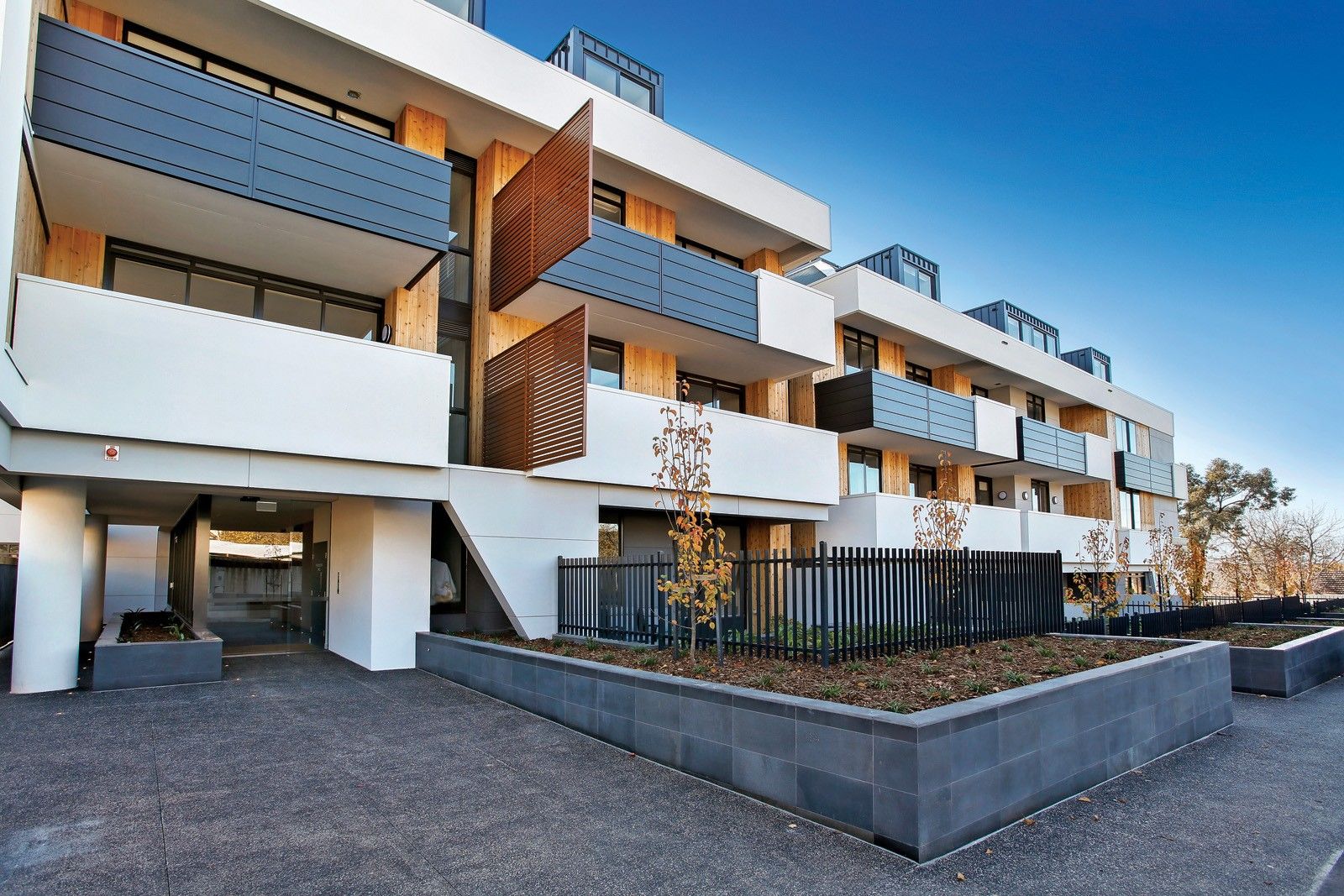 2 bedrooms Apartment / Unit / Flat in 207/1 Norfolk Place MALVERN VIC, 3144