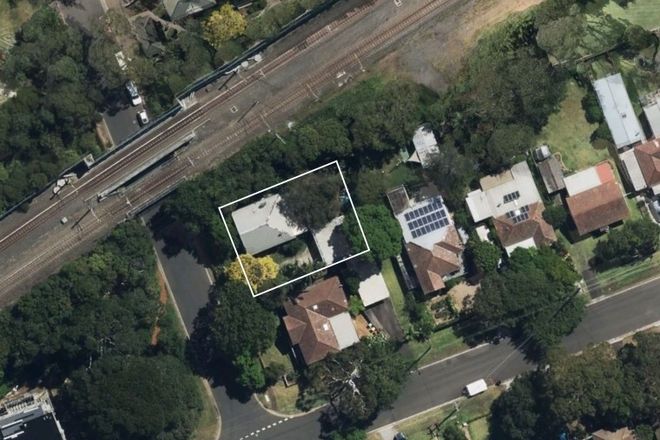 Picture of 114 Glencoe Street, SUTHERLAND NSW 2232