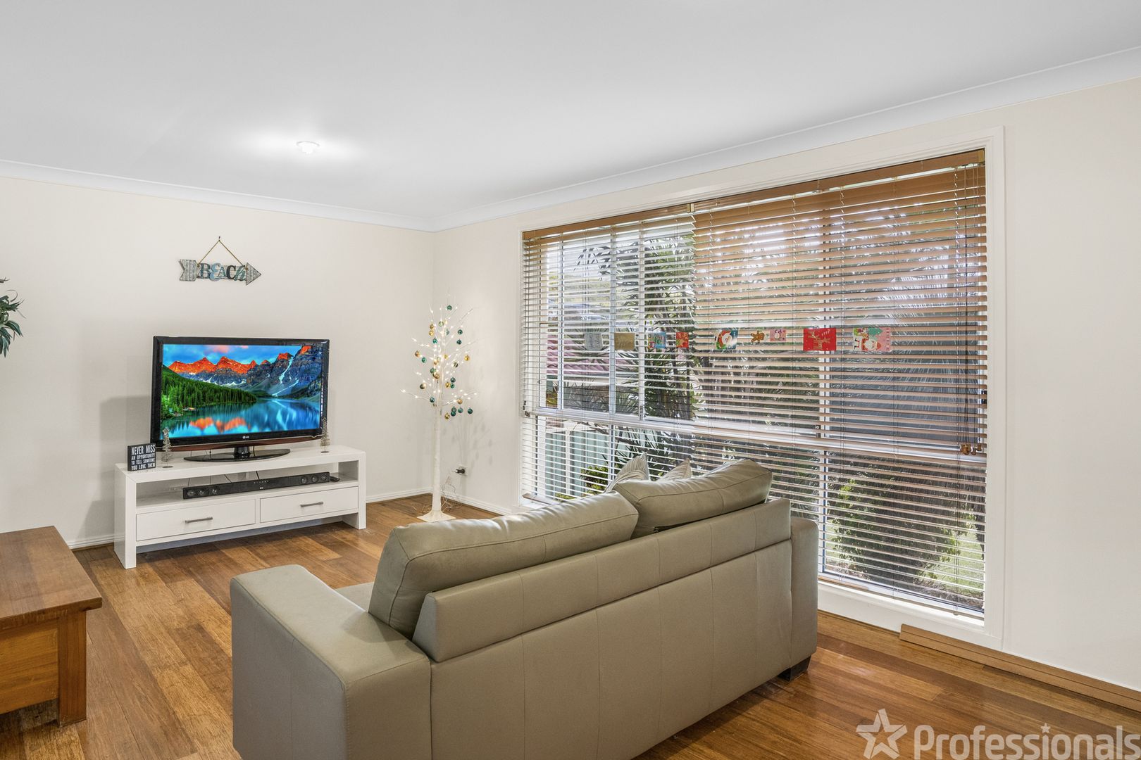 12 Burke Close, Forster NSW 2428, Image 2