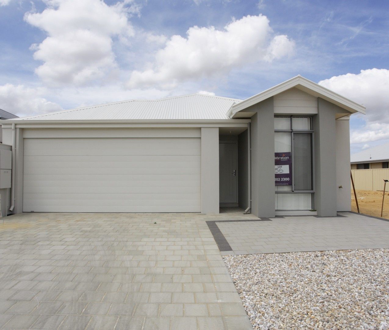 4 bedrooms House in 7 Dolomite Ave WELLARD WA, 6170