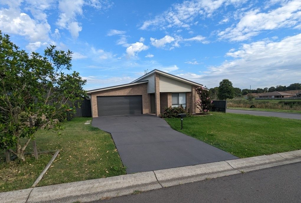 2 Jersey Street, Gillieston Heights NSW 2321 House For Rent Domain