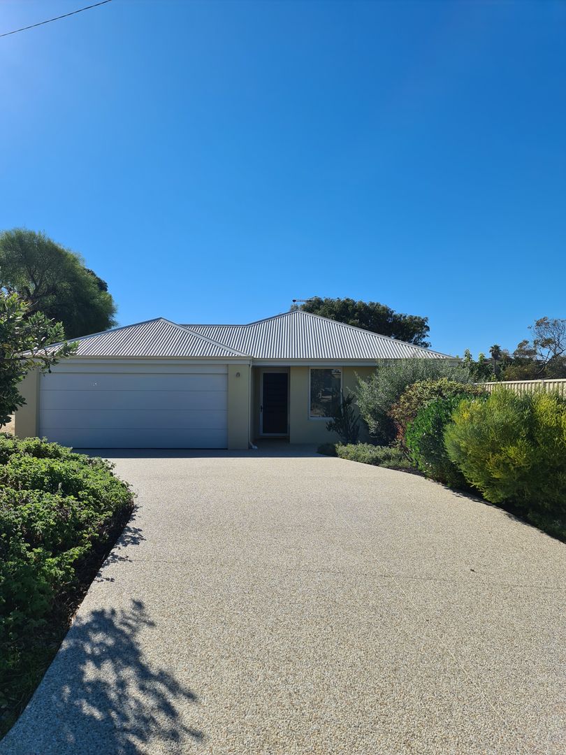 4 bedrooms House in 3 Orissa Place TWO ROCKS WA, 6037