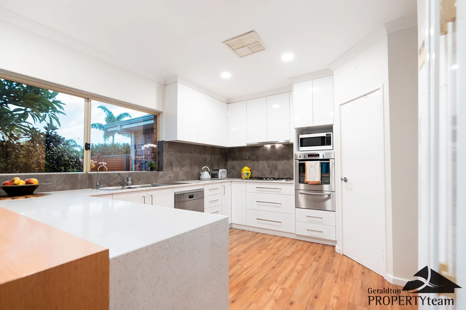 Additional image 8 of 25 Waterfront Circle, Drummond Cove WA 6532