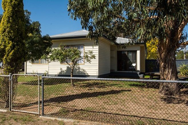 Picture of 7 Gibb Street, ROKEWOOD VIC 3330