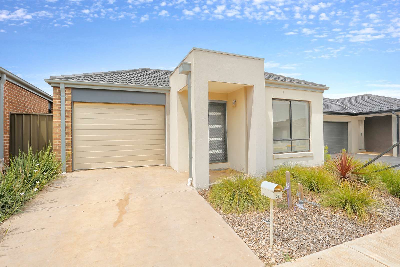 3 bedrooms House in 28 Astley Drive (Lot 156) MELTON SOUTH VIC, 3338