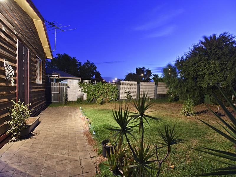 47A Trim Crescent, Old Noarlunga SA 5168, Image 2