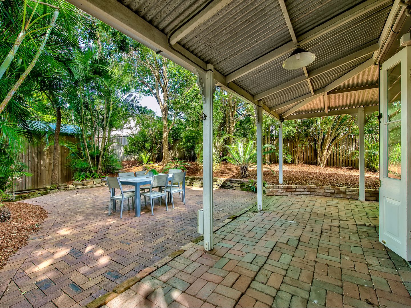 158 Arthur Terrace, Red Hill QLD 4059, Image 2
