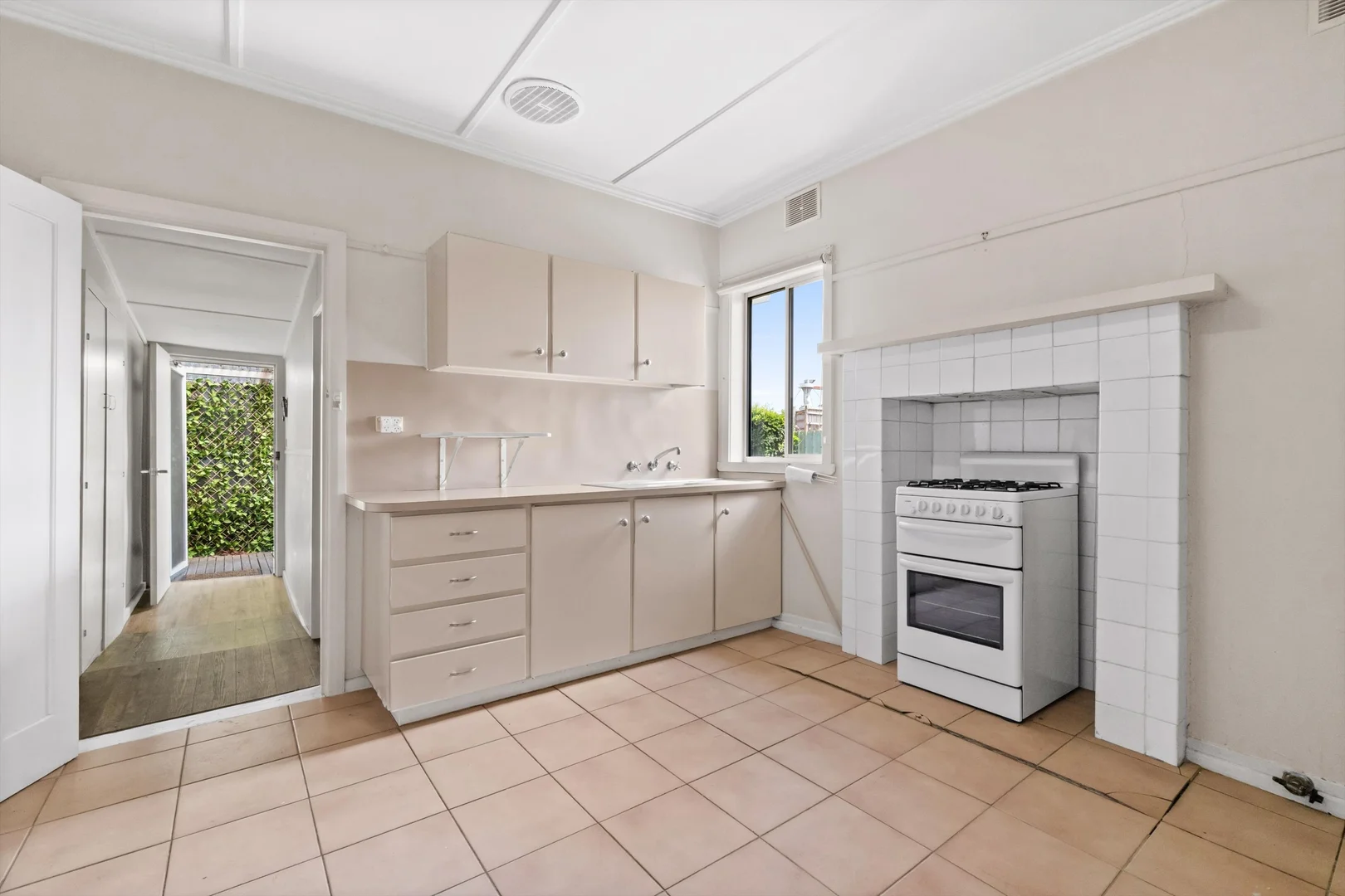 Additional image 4 of 10 Clark Street, Heyfield VIC 3858