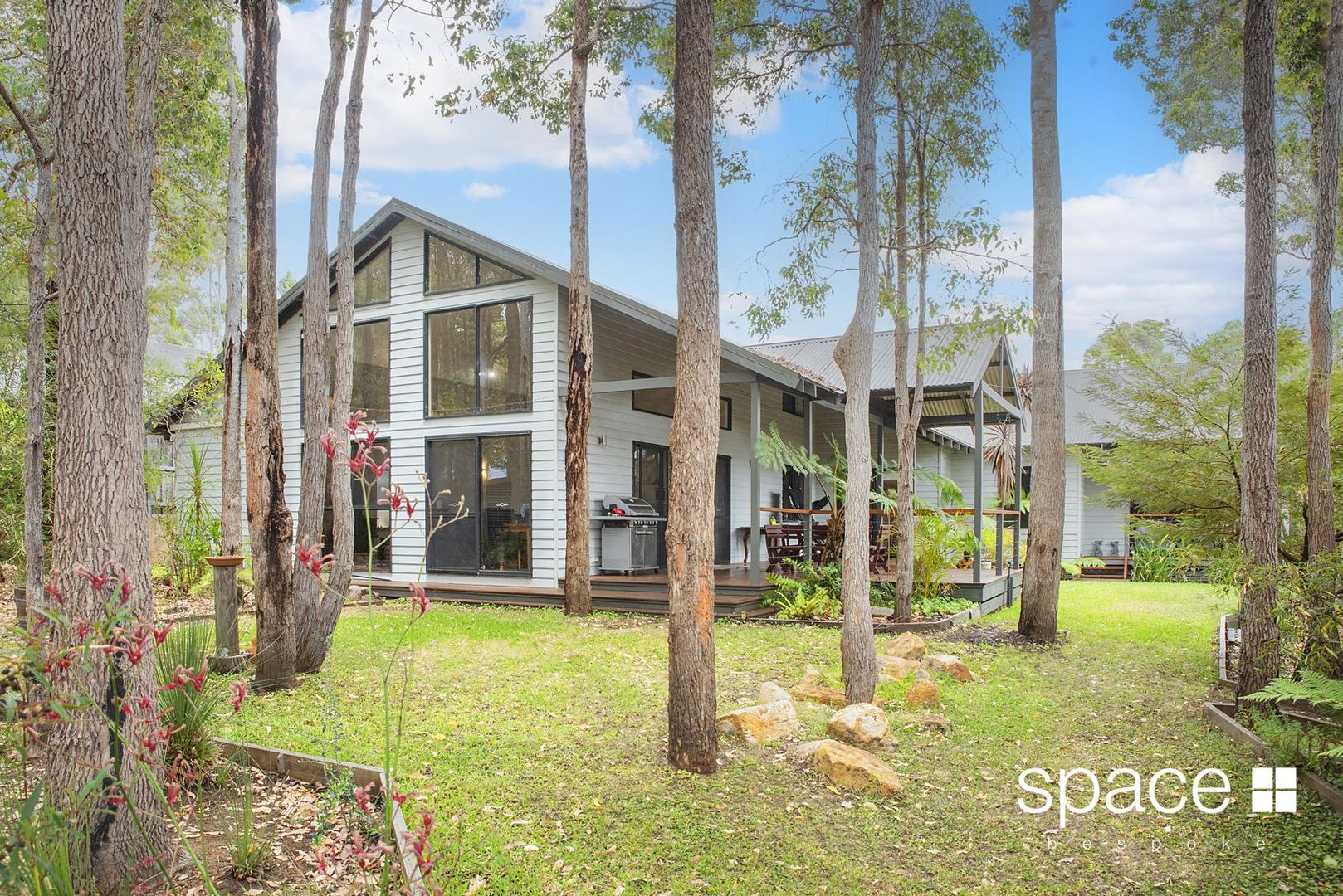 12 Riverslea Drive, Margaret Rive Property History & Address Research