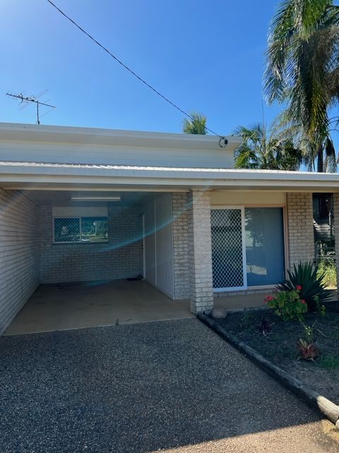 2 bedrooms House in 3 AILSA STREET WEST GLADSTONE QLD, 4680