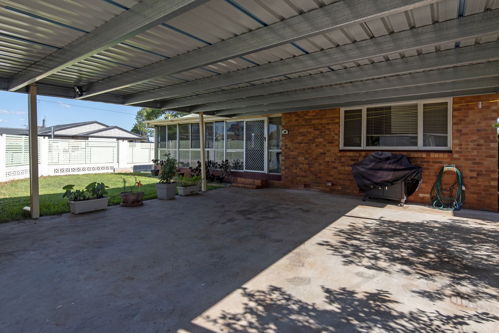 10 Friend Street, Harristown QLD 4350, Image 1