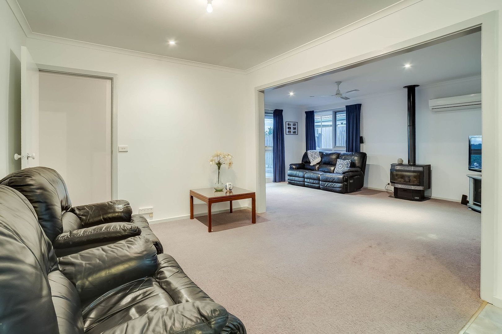 46 Leggett Drive, Mount Evelyn VIC 3796, Image 2