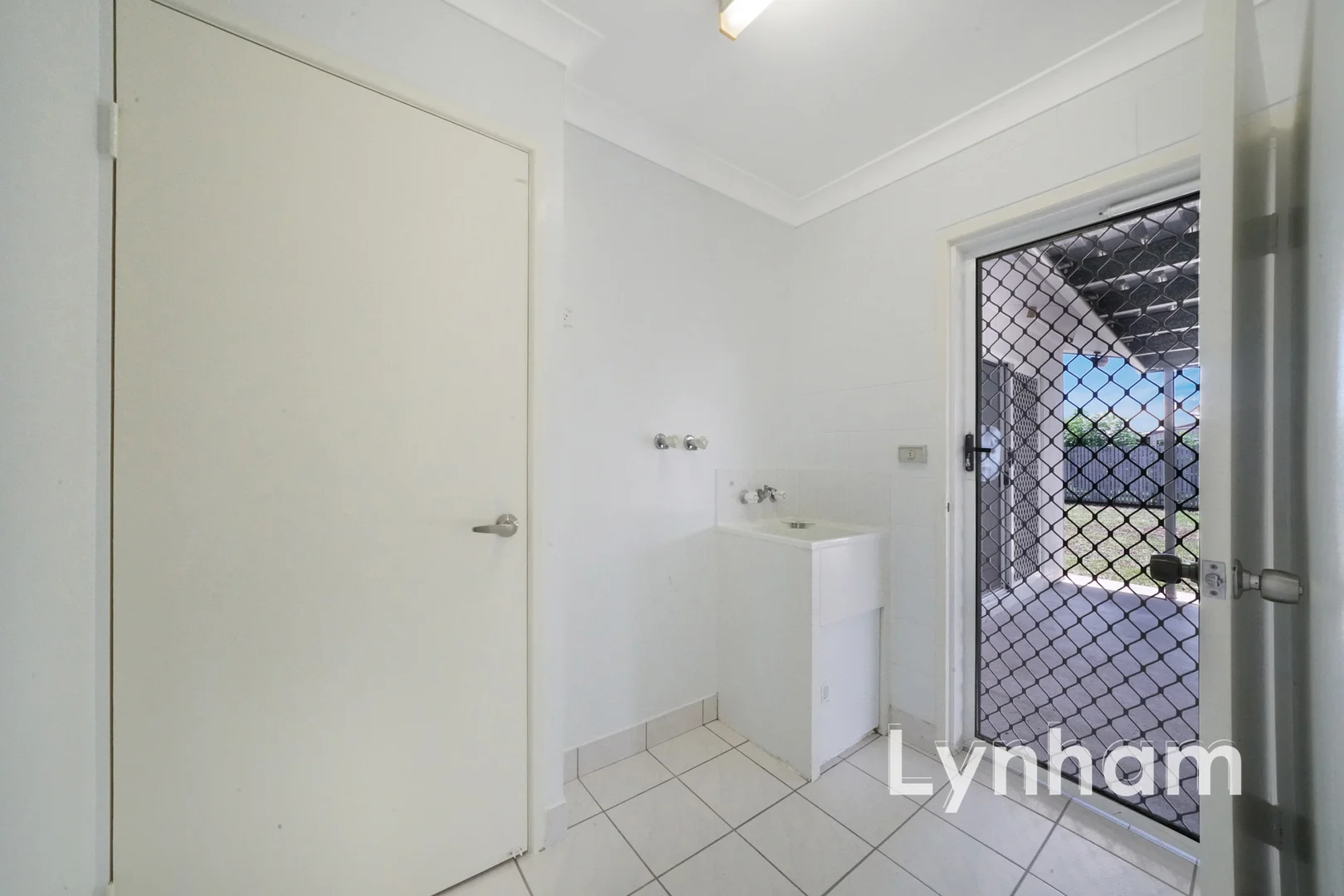 Additional image 9 of 27 Amber Avenue, Rasmussen QLD 4815