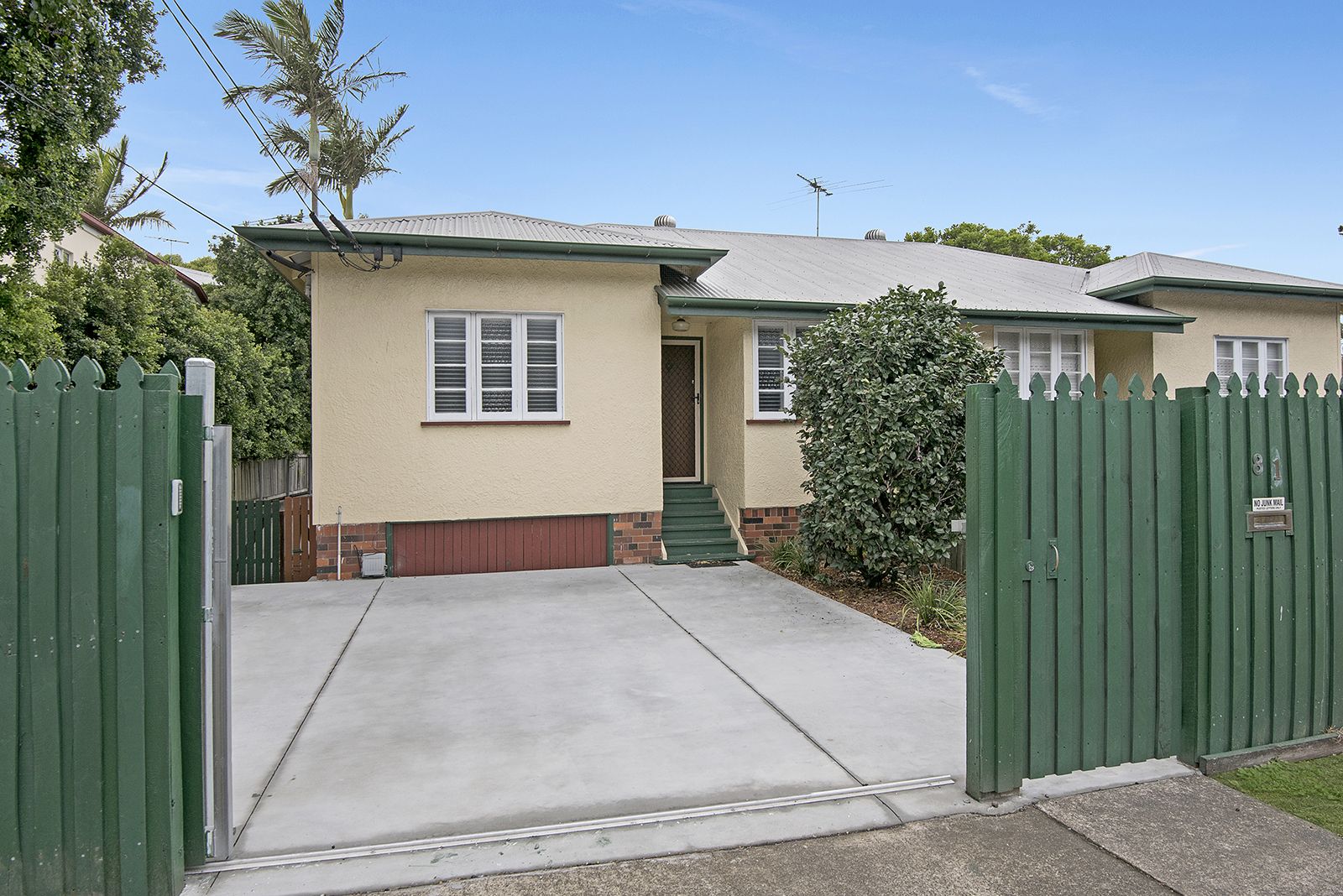 81 Albion Road, Albion QLD 4010 Domain