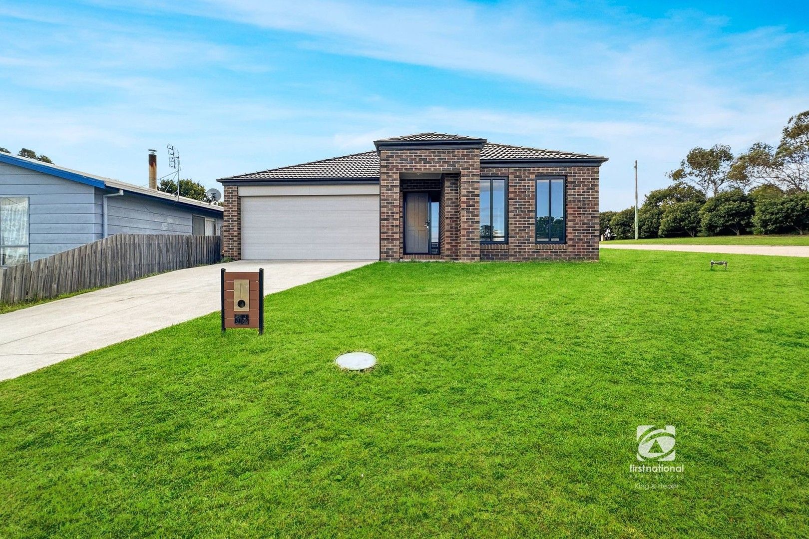 76 Capes Road, Lakes Entrance VIC 3909, Image 1