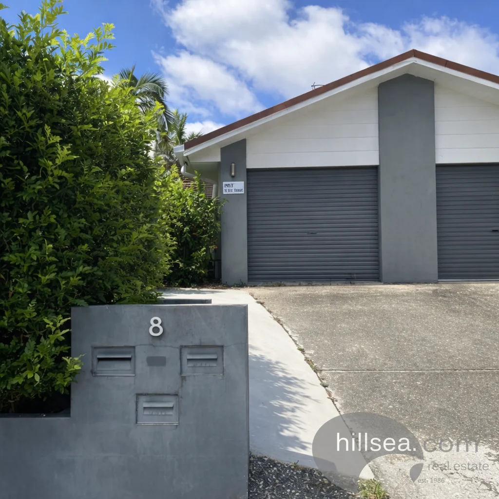 1/8 Ash Court, Arundel QLD 4214