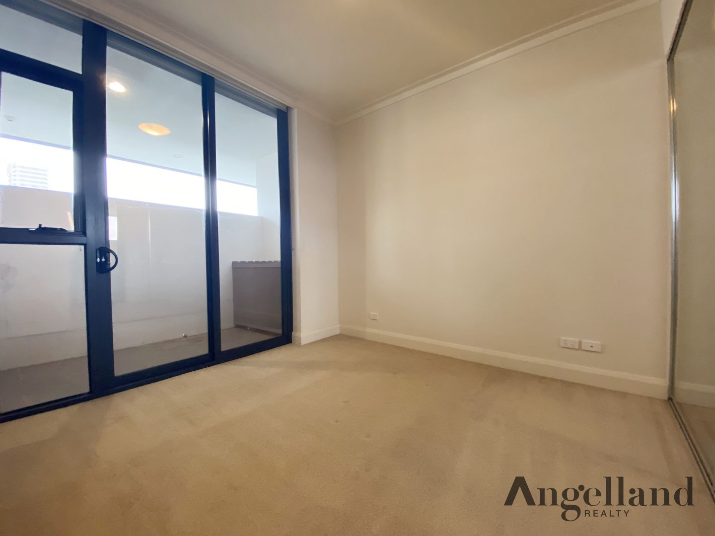 B404/2 Timbrol ave, Rhodes NSW 2138, Image 2