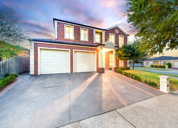 2 Pevensey Drive, Narre Warren South VIC 3805