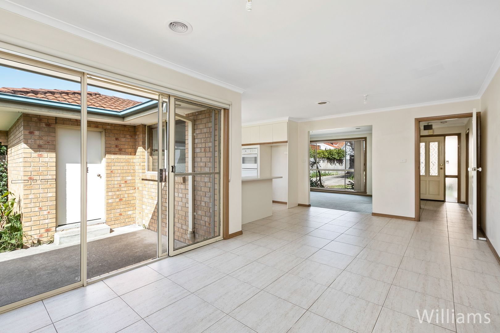 2/38 Collingwood Road, Newport VIC 3015, Image 2